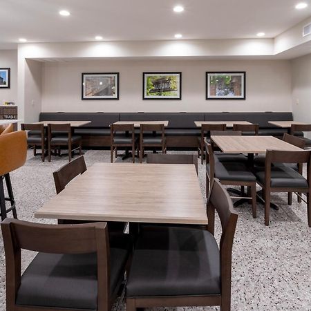 Grandstay Hotel & Suites Algona Exteriör bild