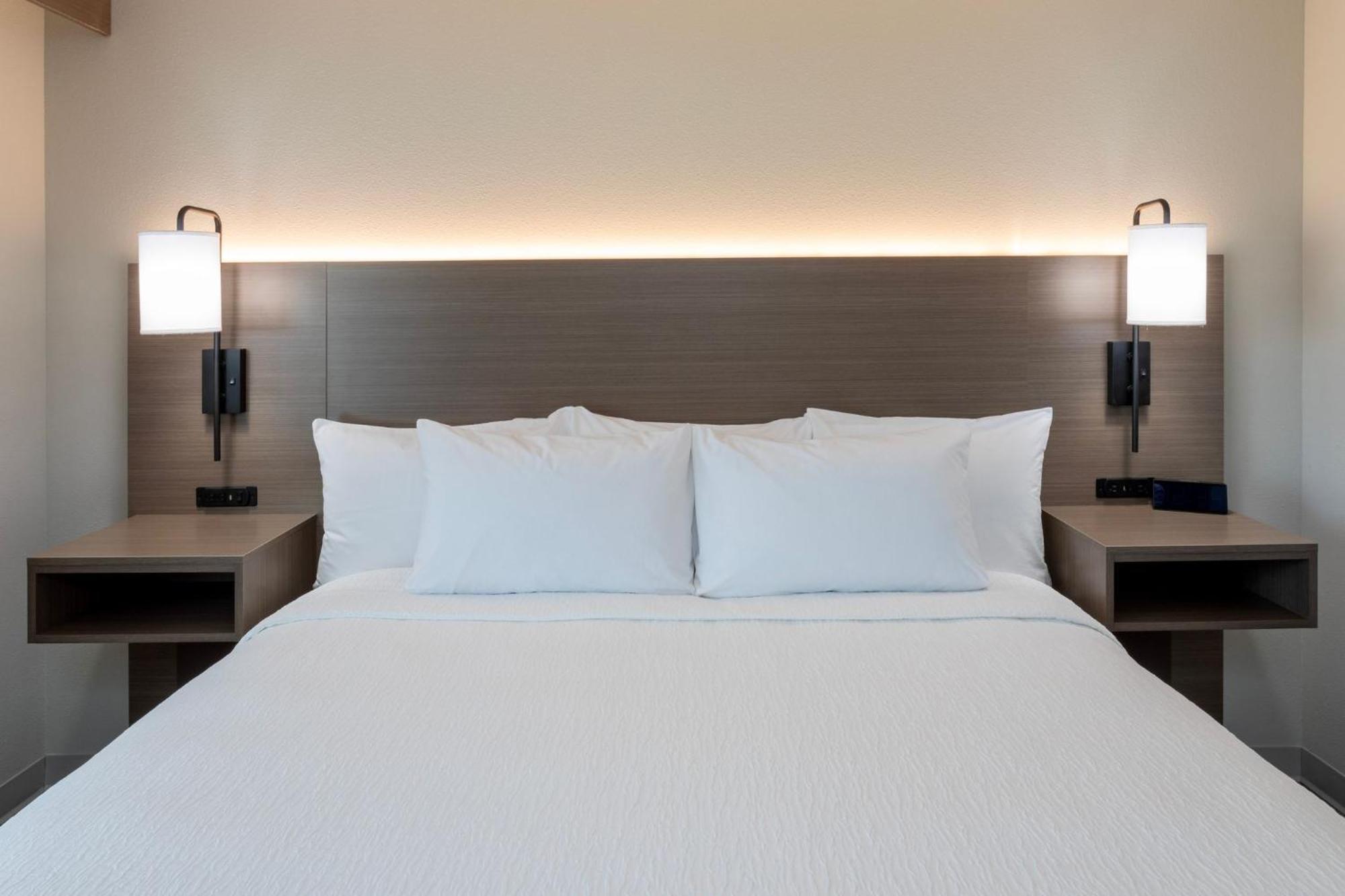 Grandstay Hotel & Suites Algona Exteriör bild
